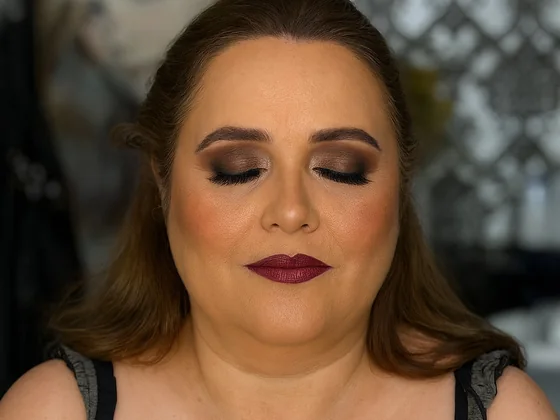 Smoky eye and deep berry lip, makeup for the Penrith area